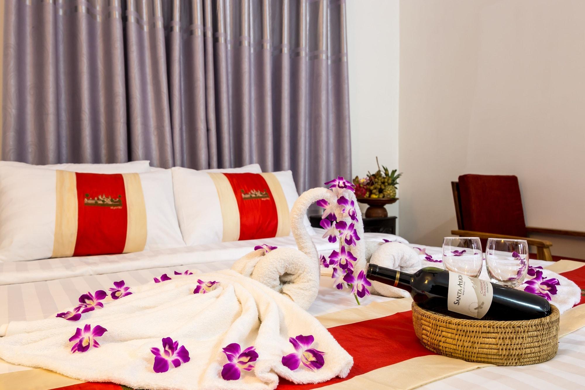 The Unique Angkor Villa Siem Reap Bagian luar foto