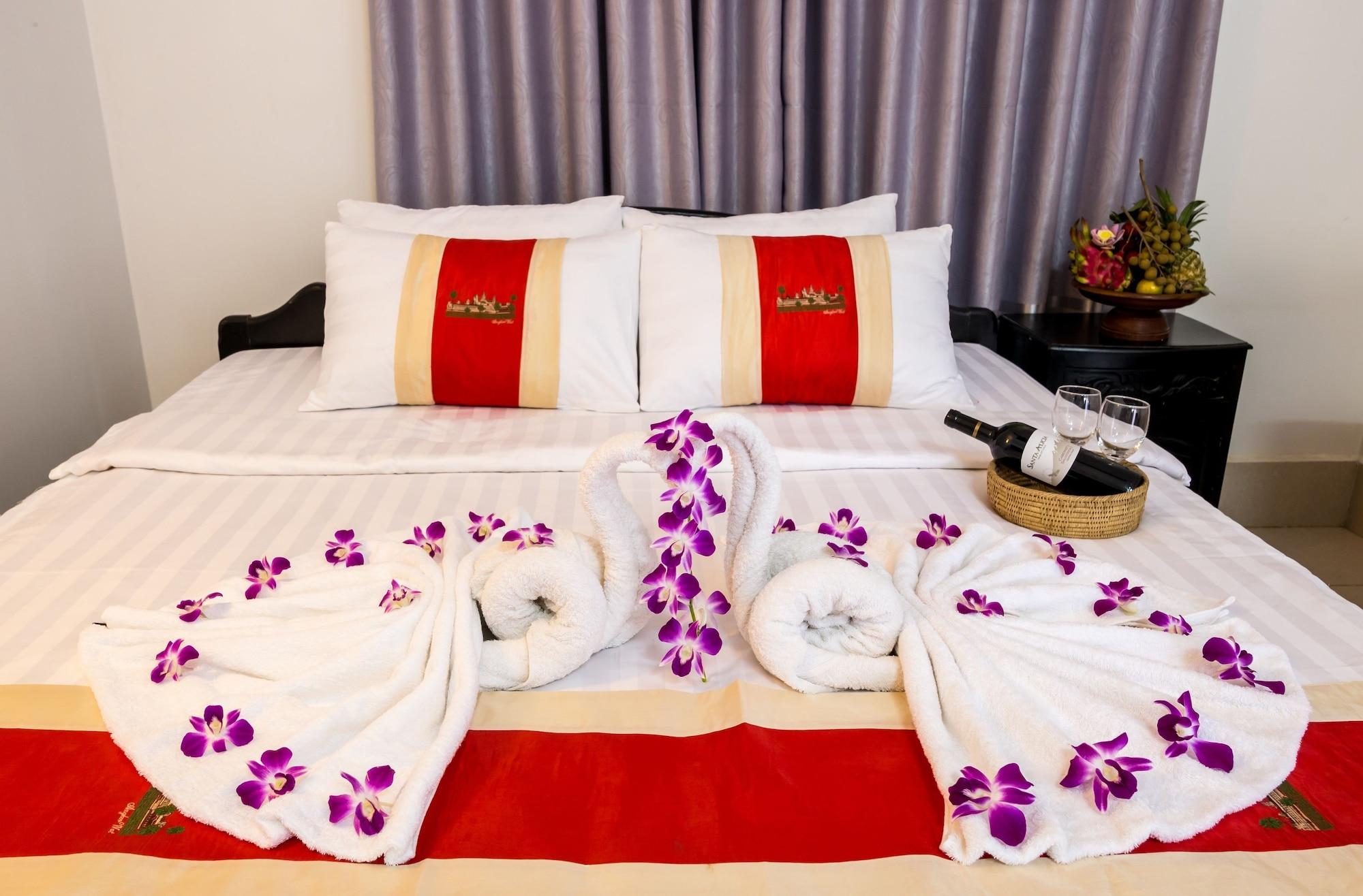 The Unique Angkor Villa Siem Reap Bagian luar foto